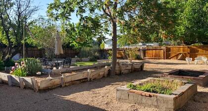 4-bedroom home minutes from Antelope Canyon and Horseshoe Bend, RV/Boat Parking