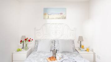 2 bedrooms, individually decorated, individually furnished, free WiFi