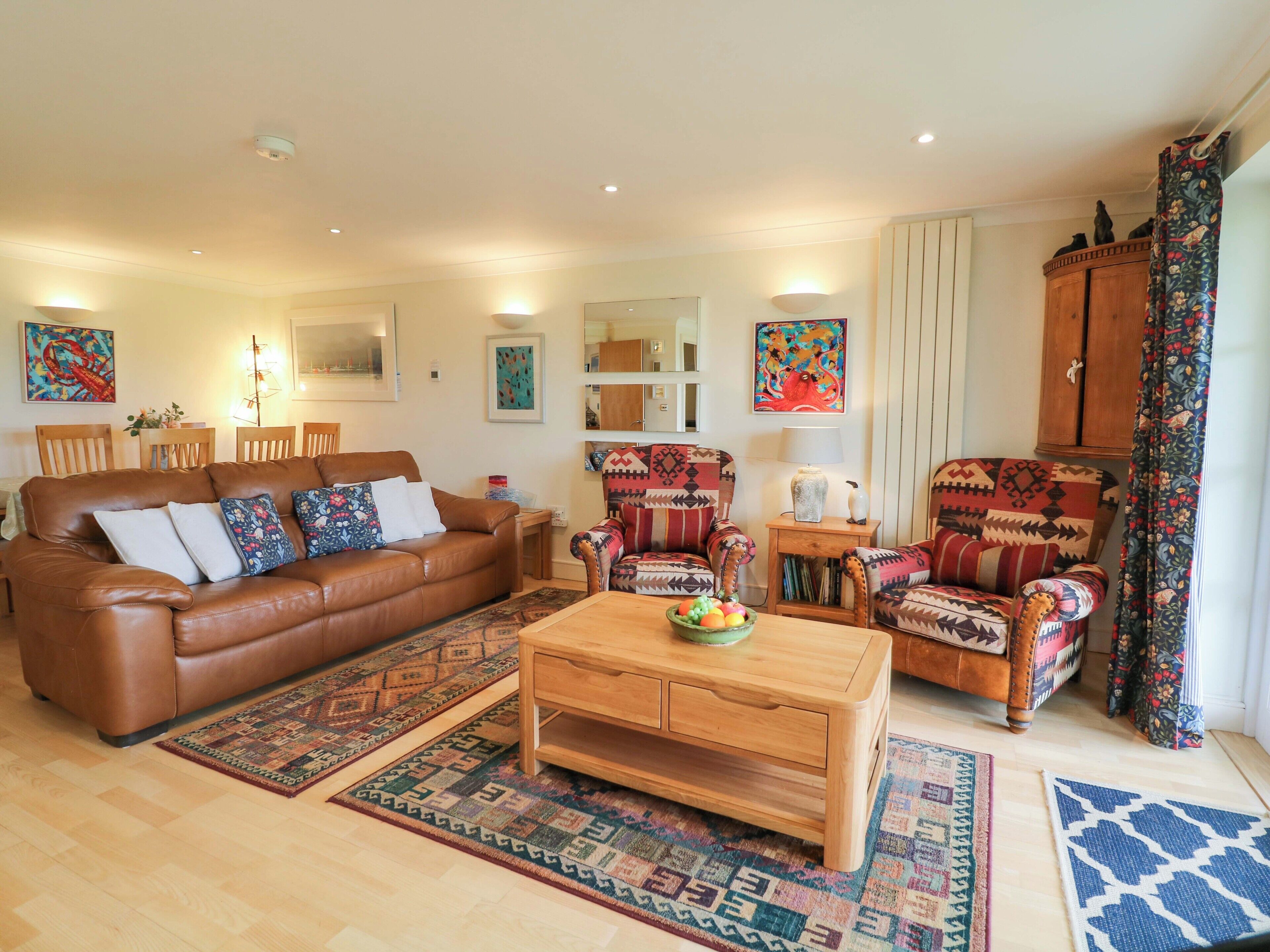 Cottage | Living area
