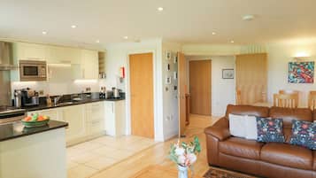 Cottage | Living area