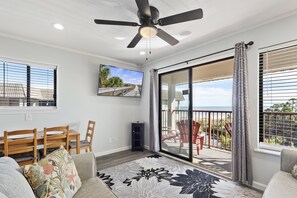 Books - 4th FLOOR OCEAN VIEW in ADMIRAL'S ROW @ HHBT! Monthly Rates Through 2/28/26! (Hilton head Island)