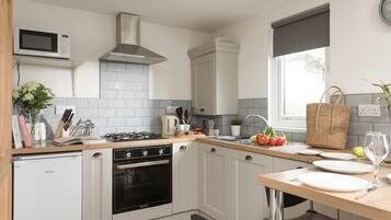 ์กฐ๋ฆฌ ๋๊ตฌ/์ ์/์ฃผ๋ฐฉ ๊ธฐ๊ตฌ