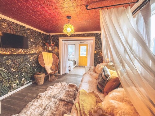 -Shingle Diggins Cottage-