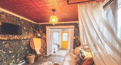 -Shingle Diggins Cottage-