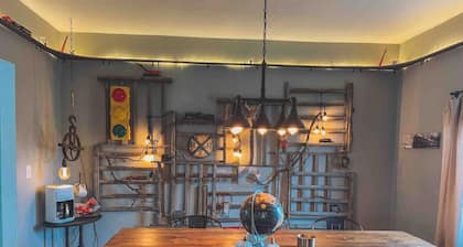 Vintage Romance Finds Cozy Charm at Depot Cottage