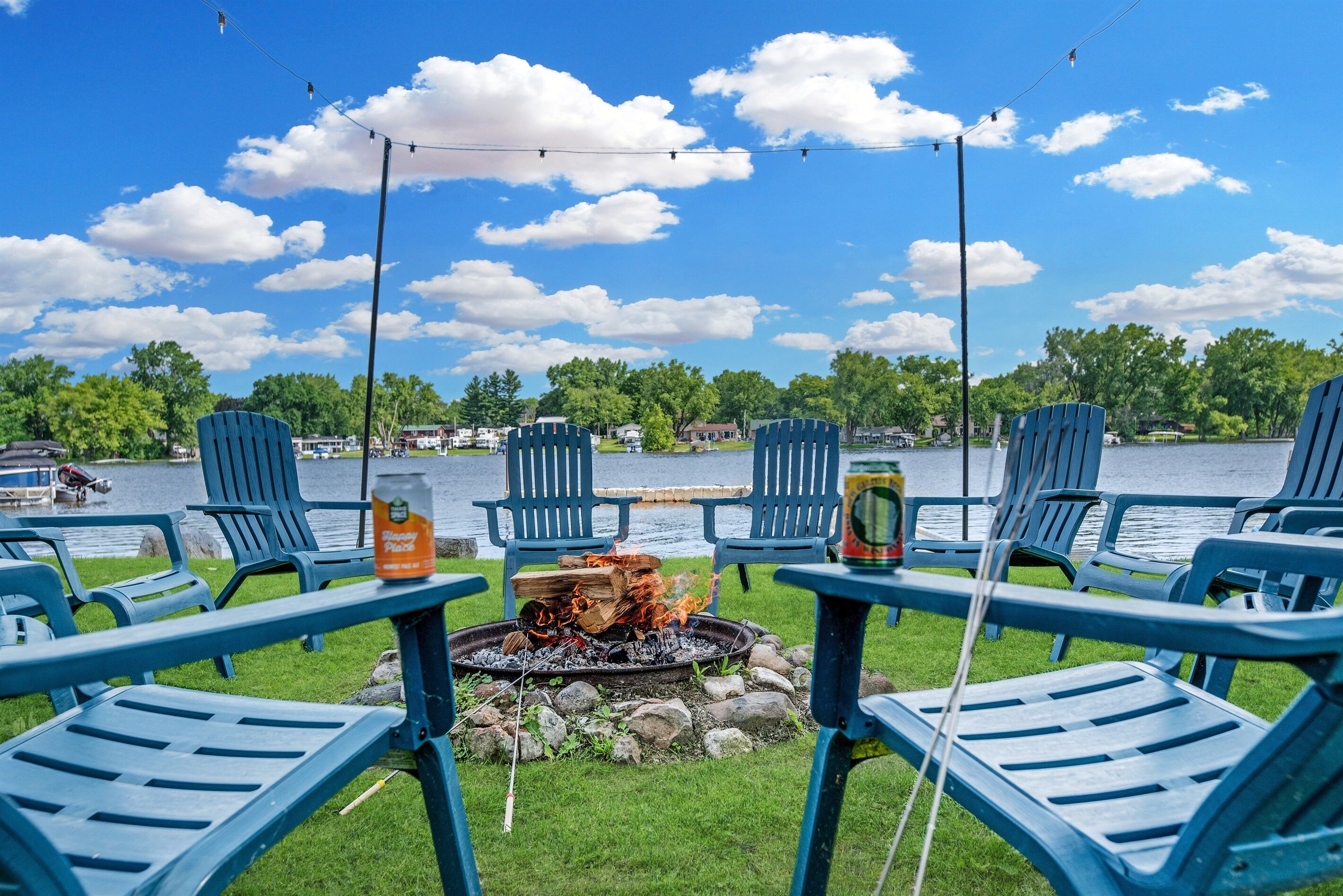 Your Dream Vacay Starts Here Firepit/Kayaks/Games