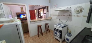 Private kitchen - Casa de Praia Martim de Sá Caraguatatuba (Caraguatatuba)