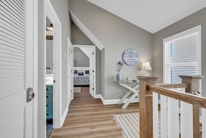 5 bedrooms, desk, iron/ironing board, travel crib