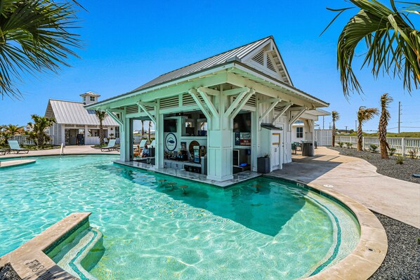 Pool - Relaxing 3-story cottage with easy access to beach, pools & all resort amenities (Port Aransas)