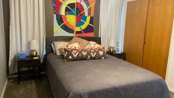 Iron/ironing board, travel crib, WiFi, bed sheets