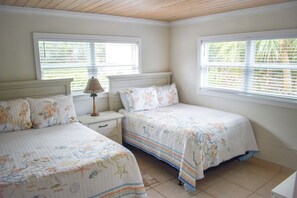 3 chambres, bureau, Wi-Fi, literie fournie