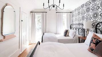 4 dormitorios, tabla de planchar con plancha, wifi y ropa de cama