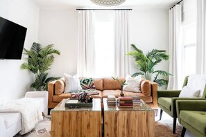 تلفزيون، مكتب