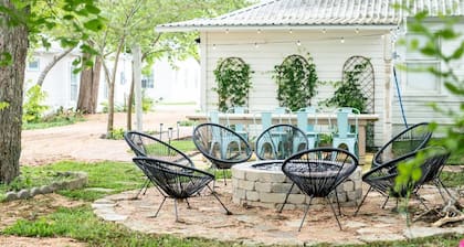 A Curated Escape Perfect for 2-4 | Boho Carriage House