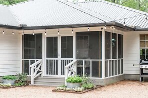 Exterior - Pool + 2 homes + Sleeps 10 | 6 Min. to Round Top (Round Top)