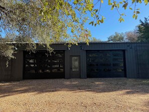 Exterior - Pool + Grill + Fire Pit Minutes from RT | Sleeps 6 (Round Top)