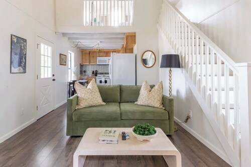 Perfect RT Location | The Reed Sleeps 6 + Fire Pit