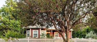 Walk to Henkel Square in RT | Curated & Charming