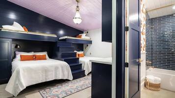 5 makuuhuonetta, silitysrauta/-lauta, Wi-Fi, vuodevaatteet