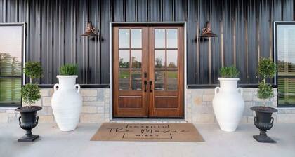 Casino-style Game Room+Pool+Privacy | The Moxie