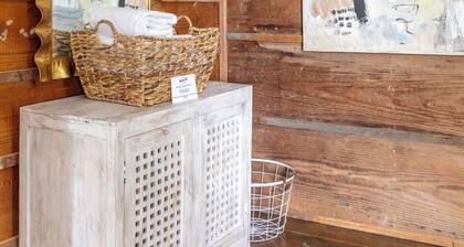 In Town | 1830s Roots, Modern Style | The Winn