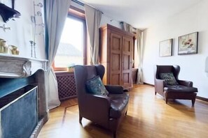 Living area - Casa Giulia (Rome)