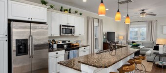 Wilmington's Heart, Pet-Friendly, Comfy Beds, Kids room!