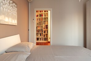 2 soverom, strykejern/-brett, wi-fi og sengetøy