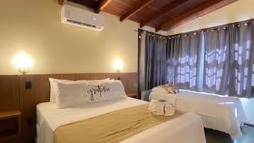 Suíte luxo | Wi-Fi de cortesia, roupa de cama