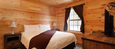 4 chambres, bureau, fer et planche à repasser, lit parapluie