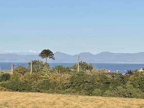 Towels, soap, shampoo, toilet paper