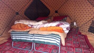 9 Schlafzimmer, Zimmersafe, WLAN, Bettwäsche