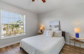 6 bedrooms, iron/ironing board, free WiFi, bed sheets - Luxury Villa-6 Bedroom/3 Bathroom Vacation Home
 (Cape Coral)