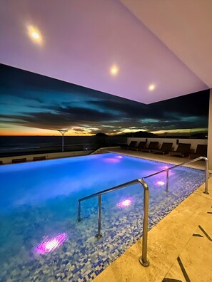 Apartment | Pool | Outdoor pool
