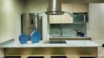 Apartment | Private kitchen | Microwave, stovetop, cookware/dishes/utensils