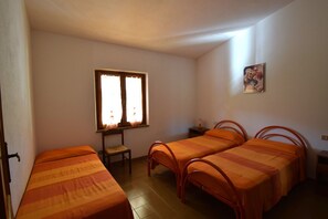 2 bedrooms, free WiFi