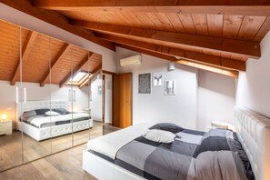 1 chambre, fer et planche à repasser, lit parapluie, Wi-Fi gratuit