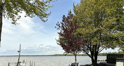 The Lilly Pad on Brevort Lake