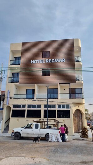 Façade de l’hébergement