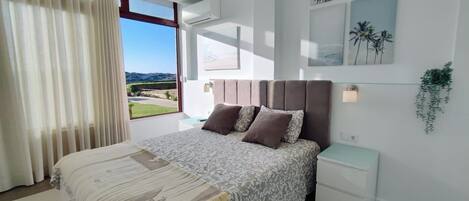 1 bedroom, iron/ironing board, internet, bed sheets