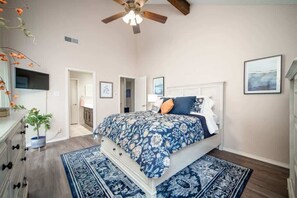Iron/ironing board, travel cot, WiFi, bed sheets