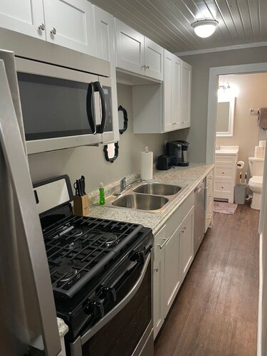 Modern Hillcrest Retreat