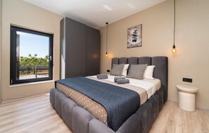 2 habitaciones, cuna de viaje, wifi gratis y ropa de cama
