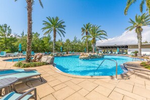A heated pool - Your Beach Getaway! Only 1.2 miles to beach access (Santa Rosa Beach)