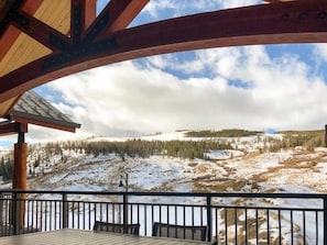 Outdoor dining - Two Bedroom Villa - Hyatt Vacation Club at The Ranahan
(Breckenridge)