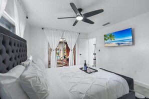 3 Schlafzimmer, Bügeleisen/Bügelbrett, Reisekinderbett, kostenloses WLAN