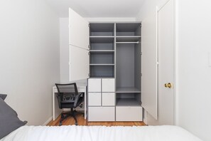 2 habitaciones, escritorio, wifi y ropa de cama 