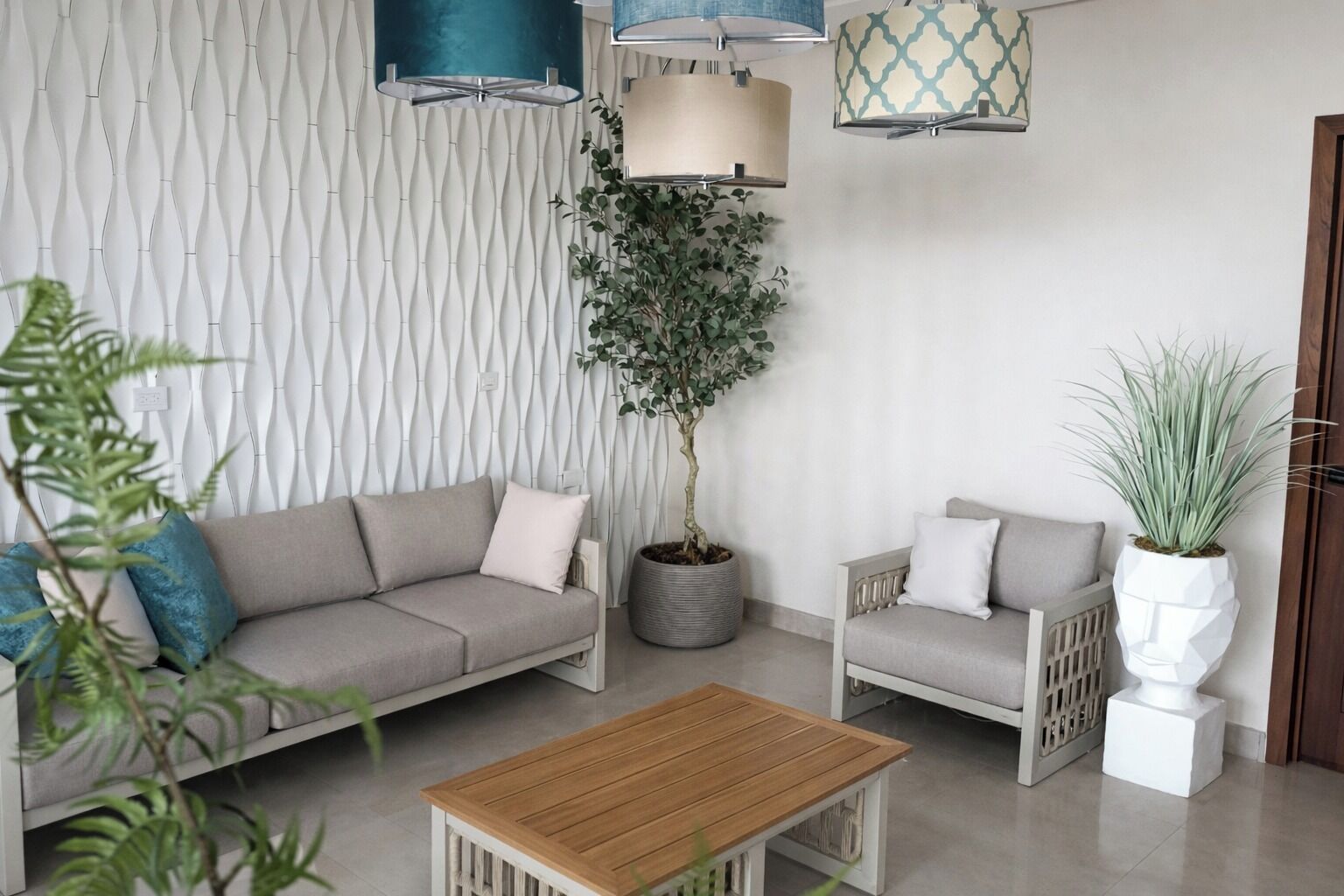 34-inch Smart TV with cable channels