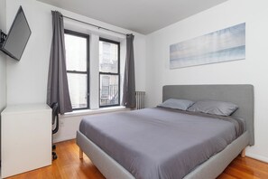 2 bedrooms, iron/ironing board, WiFi, bed sheets