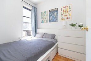 2 sovrum, skrivbord, wi-fi och sängkläder